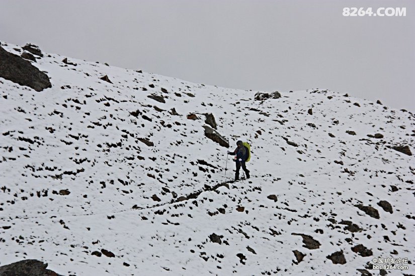 094245vnlz44vzn4285tcm - 徒步登山 穿越攀岩 雪山步道 户外路线 在野 去没有天花板的地方