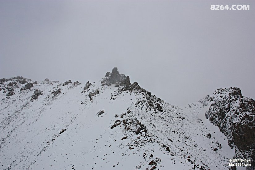 0945462wbpkcbyyas2eewk - 徒步登山 穿越攀岩 雪山步道 户外路线 在野 去没有天花板的地方
