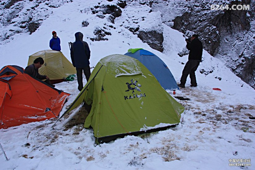 094738otl2j87pbi8xkl2h - 徒步登山 穿越攀岩 雪山步道 户外路线 在野 去没有天花板的地方
