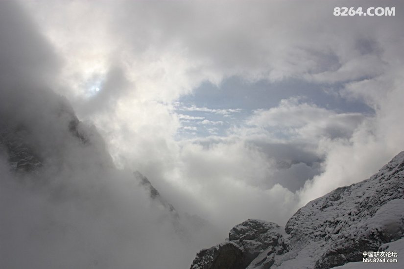 09531899x1h1g499d9o1z1 - 徒步登山 穿越攀岩 雪山步道 户外路线 在野 去没有天花板的地方