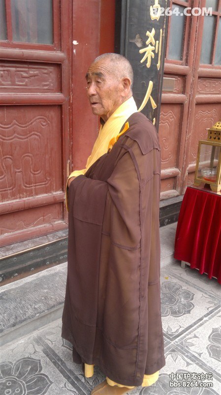 psbCAVU1GL6.jpg