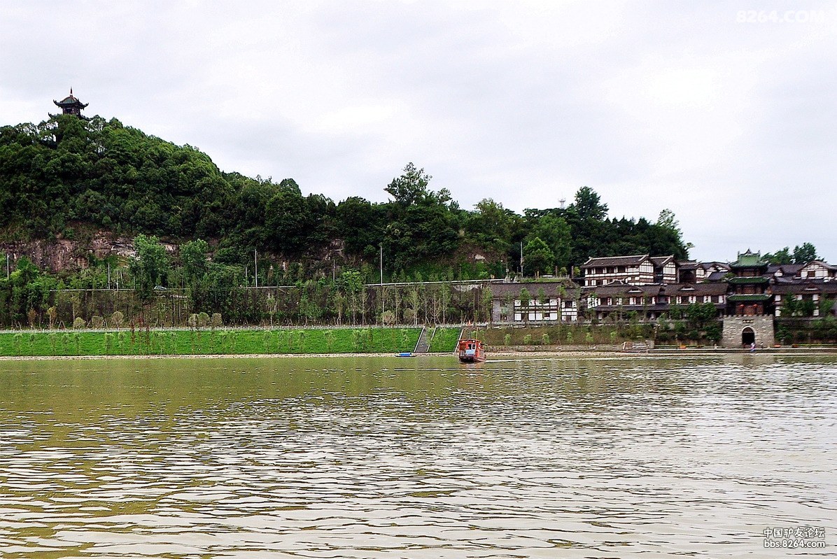 1.远眺魁星楼副�