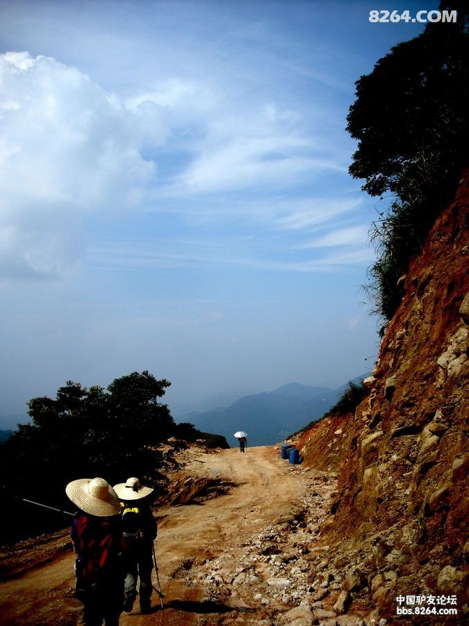 你是如此的难以忘记新兴天露山水源山一天暴走不了情