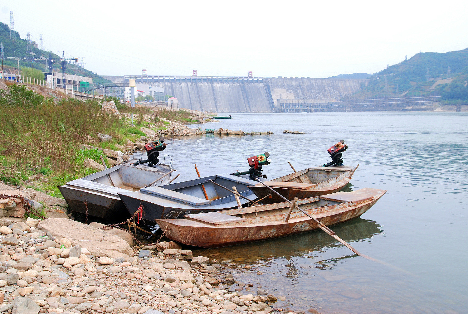 宽甸水丰(大坝,小韭菜沟,鸭江满江红)风光一瞥(游记