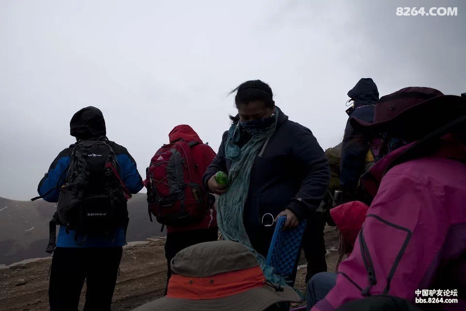 五台山遭遇惊心动魄无情暴风雪 众驴友携手众志成诚完美大朝台