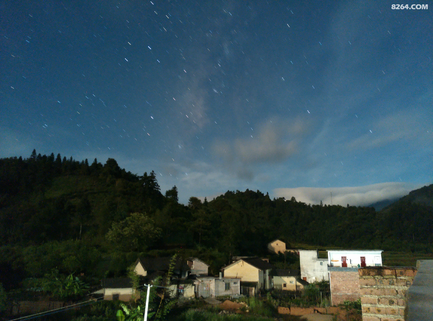 IMG_20140815_235553_StarCloud.jpg