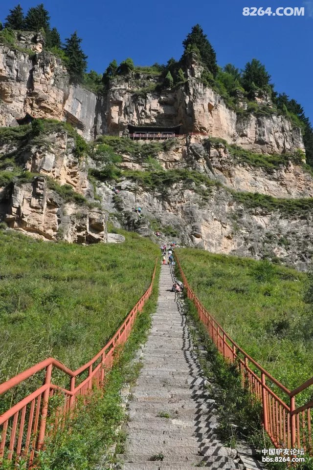 山西芦芽山悬崖栈道掠影