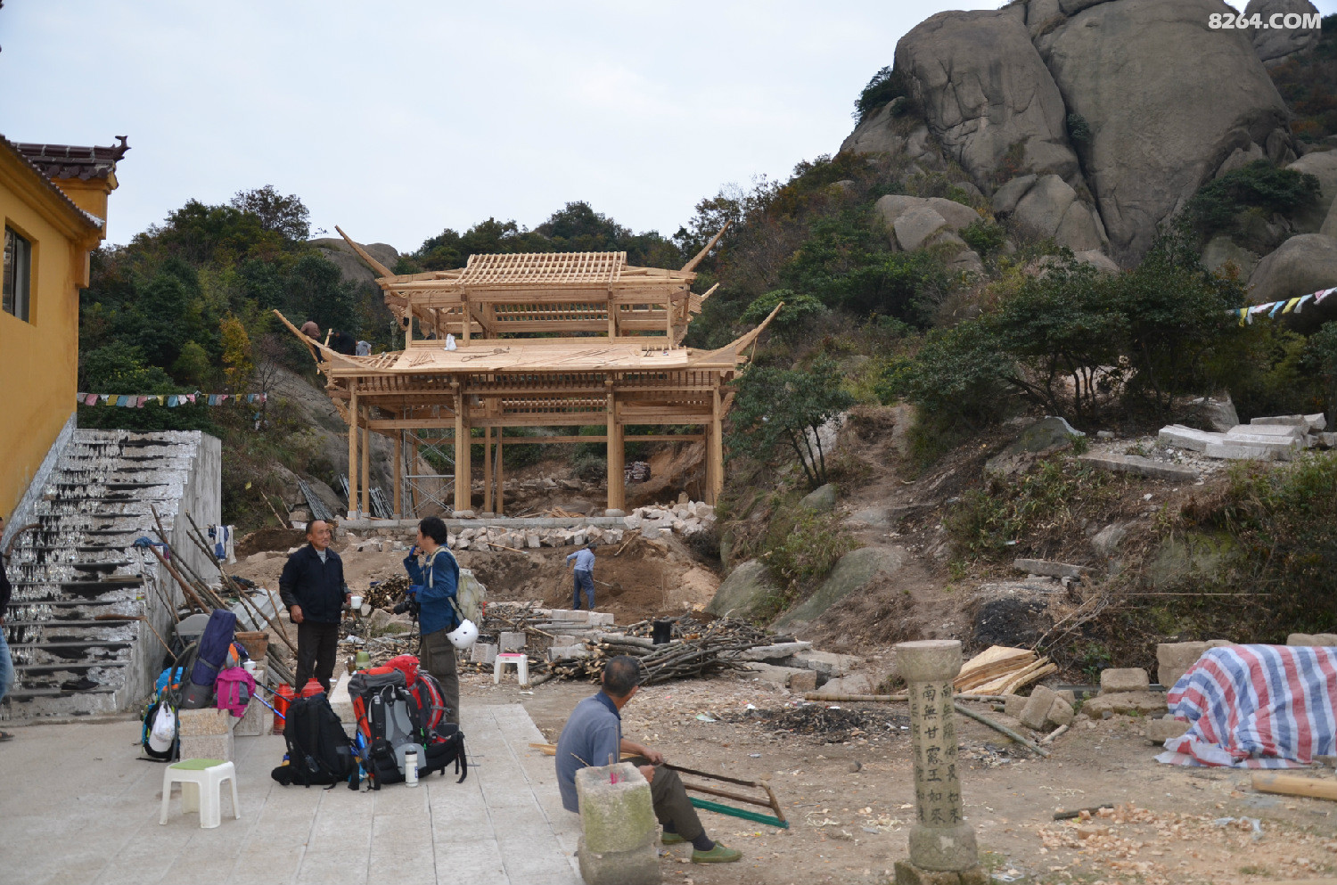 九华山后花园莲花峰上的观音寺