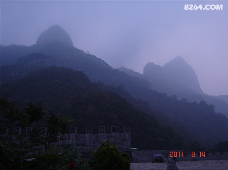 120201i6zzqslv67aeloos - 徒步登山 穿越攀岩 雪山步道 户外路线 在野 去没有天花板的地方