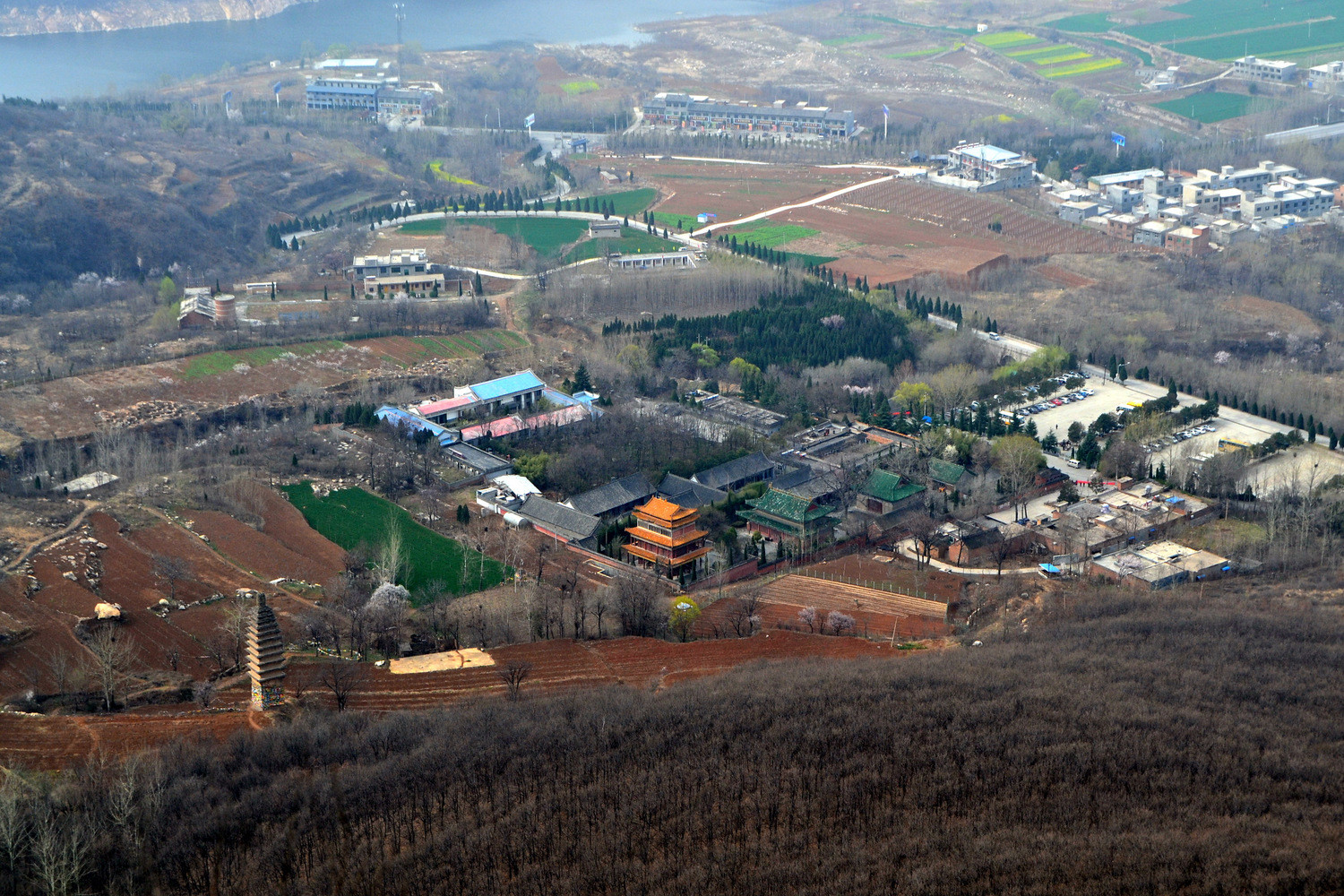 2015年3月21日嵩山永太寺-太子沟穿越 019.jpg