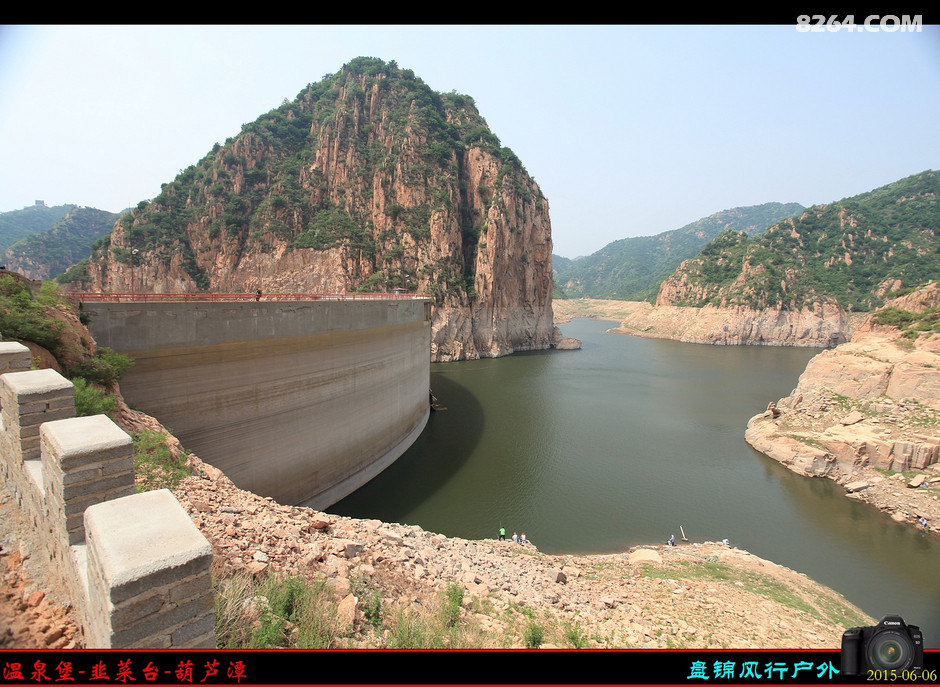 温泉堡水库明显觉得水位不够,船家说水都被首都钢铁厂抽走了