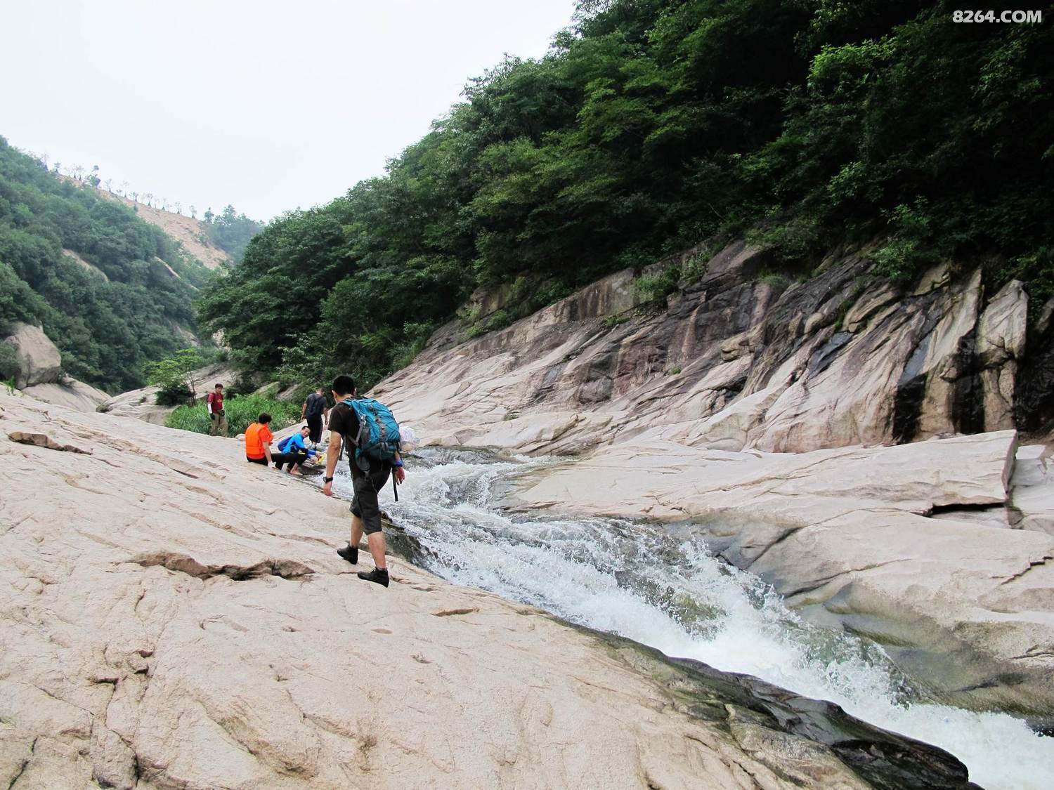 大悟九女潭溯溪