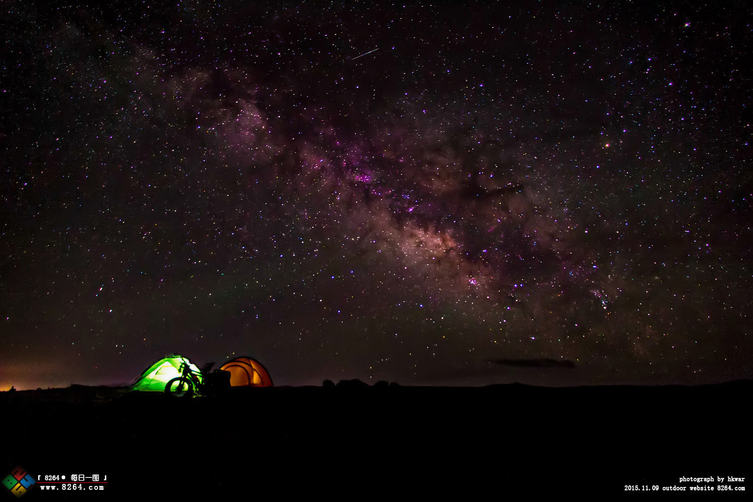 星空下露营 每日一图第1254期