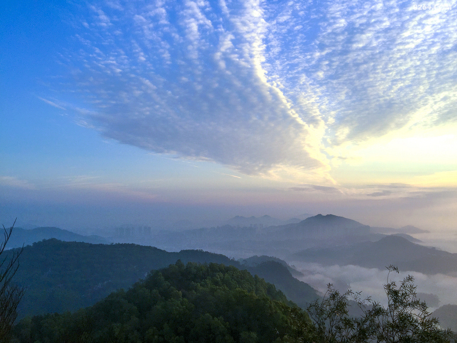 晨爬狮头山,赏中山最美日出