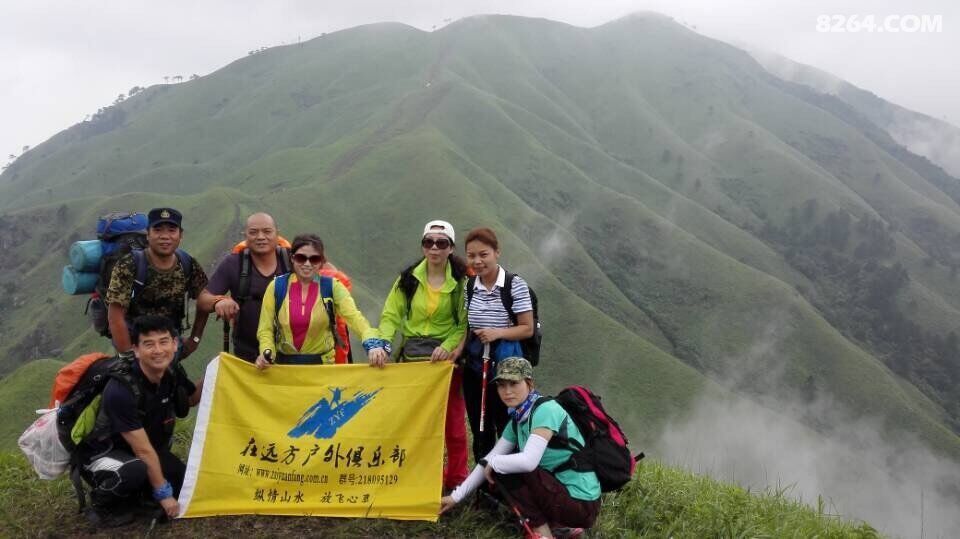驴友交流平台：搭建户外旅行者的社交桥梁