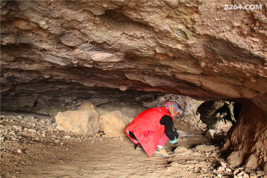 4月1日1900大别山腹地杨三寨牛鼻洞一线天九里河峡谷深度游