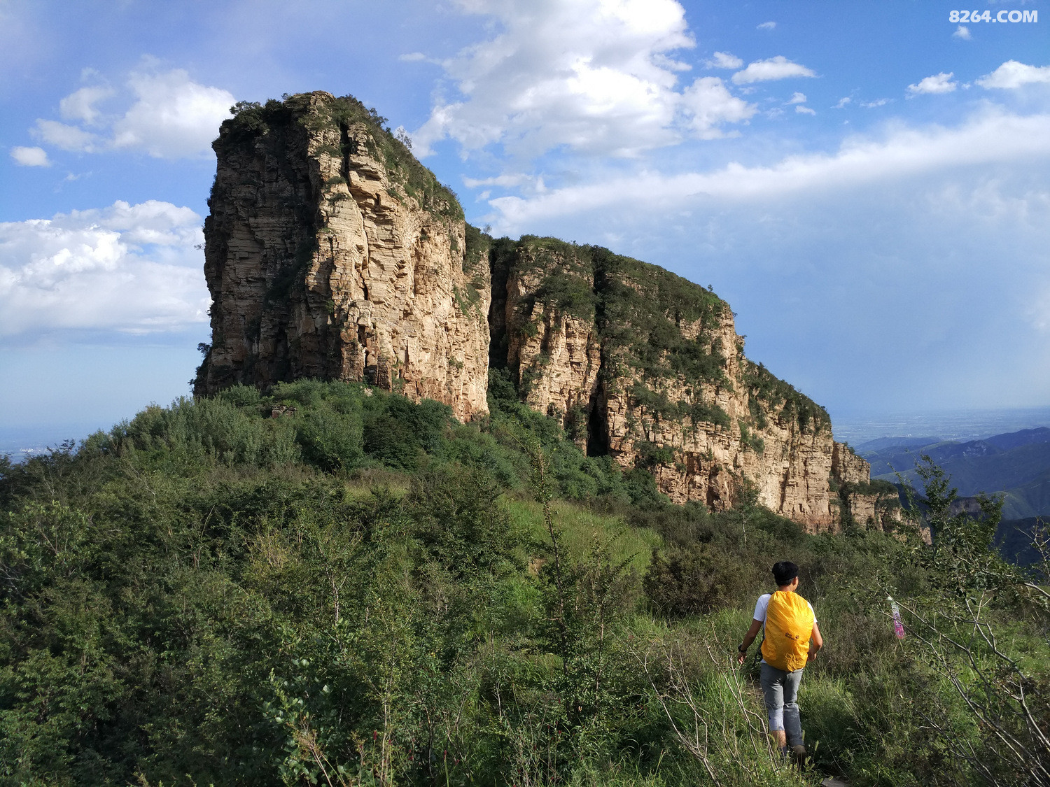 山岩户外10月15日周日北京官帽山一日环穿徒步