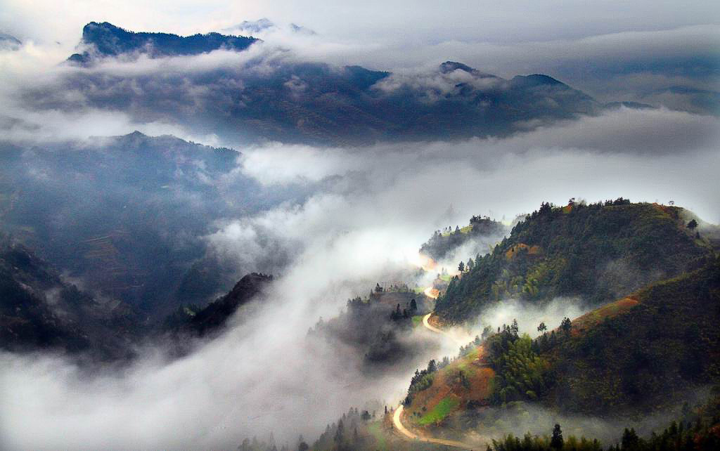 轻装穿越雷公山原始森林 2016.10.21-23 贵州大本营执行
