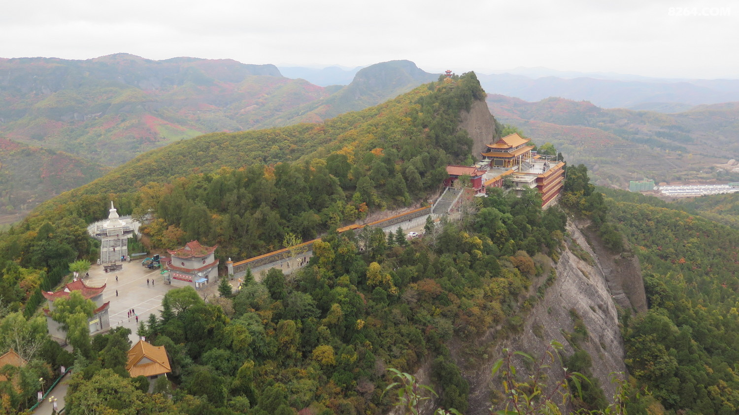 2016年10月22日自驾铜川照金香山赏红叶活动作业
