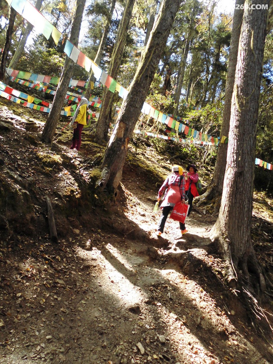 2016年10月15日徒步西当---雨崩村