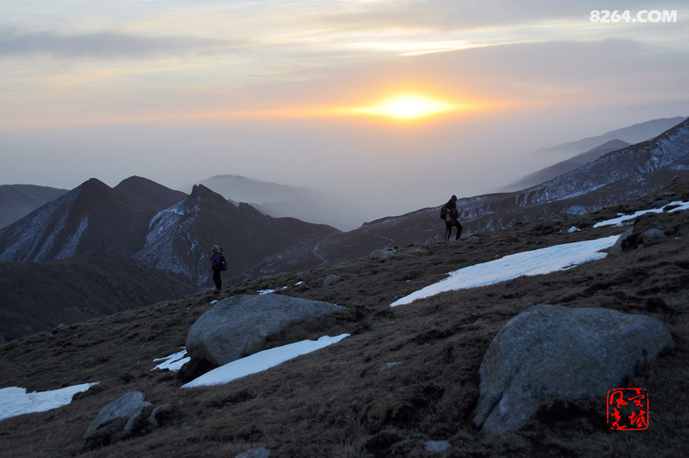 临夏达里加山冬景