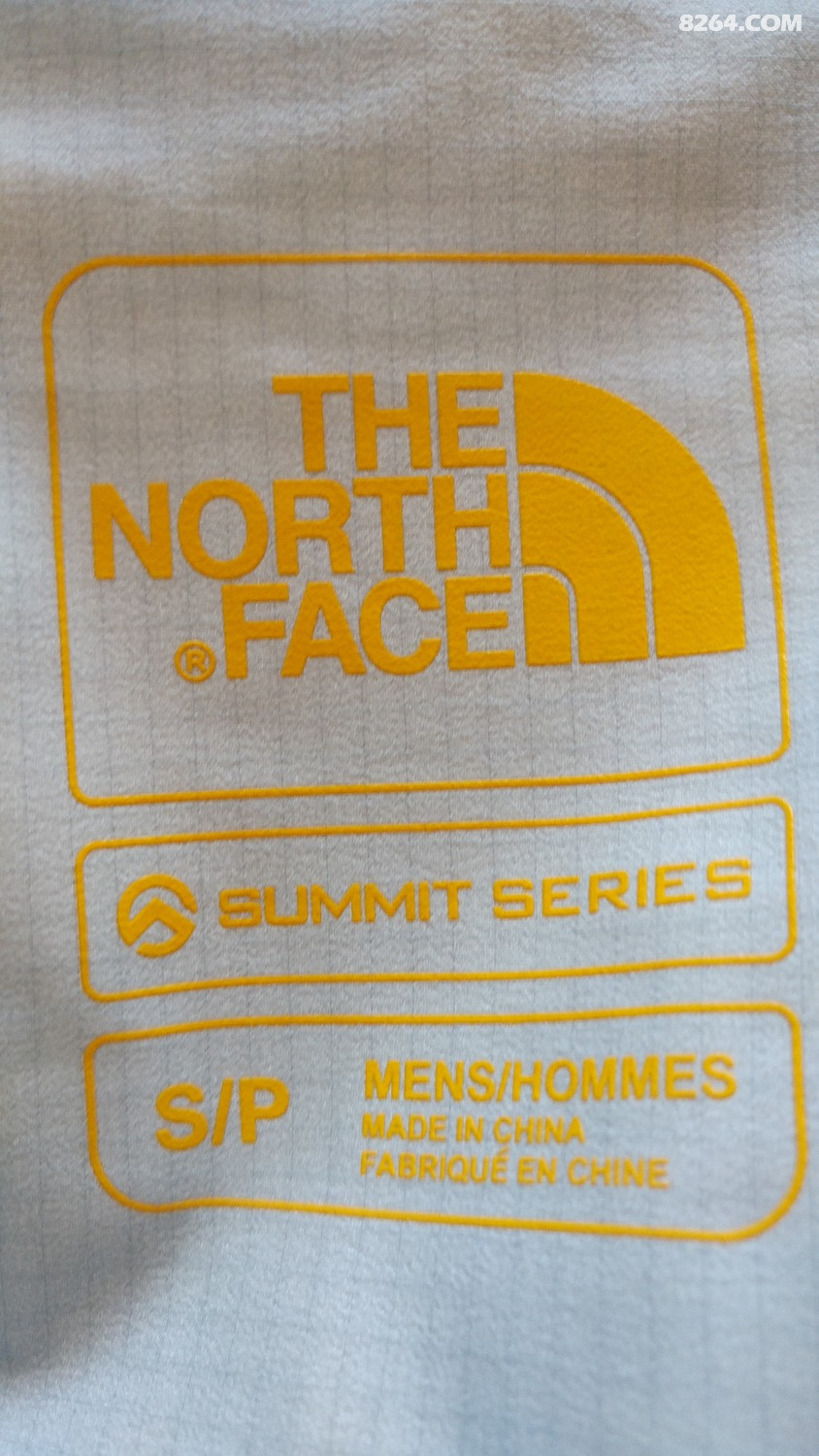 大神啊求鉴定北面巅峰冲锋衣