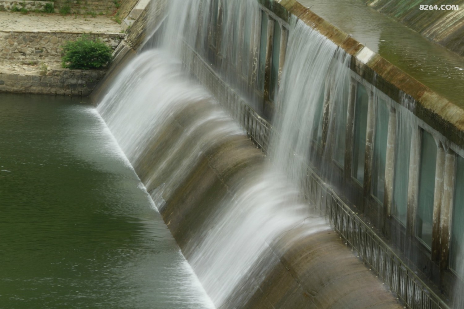 null-13ec7034951012cd.jpg