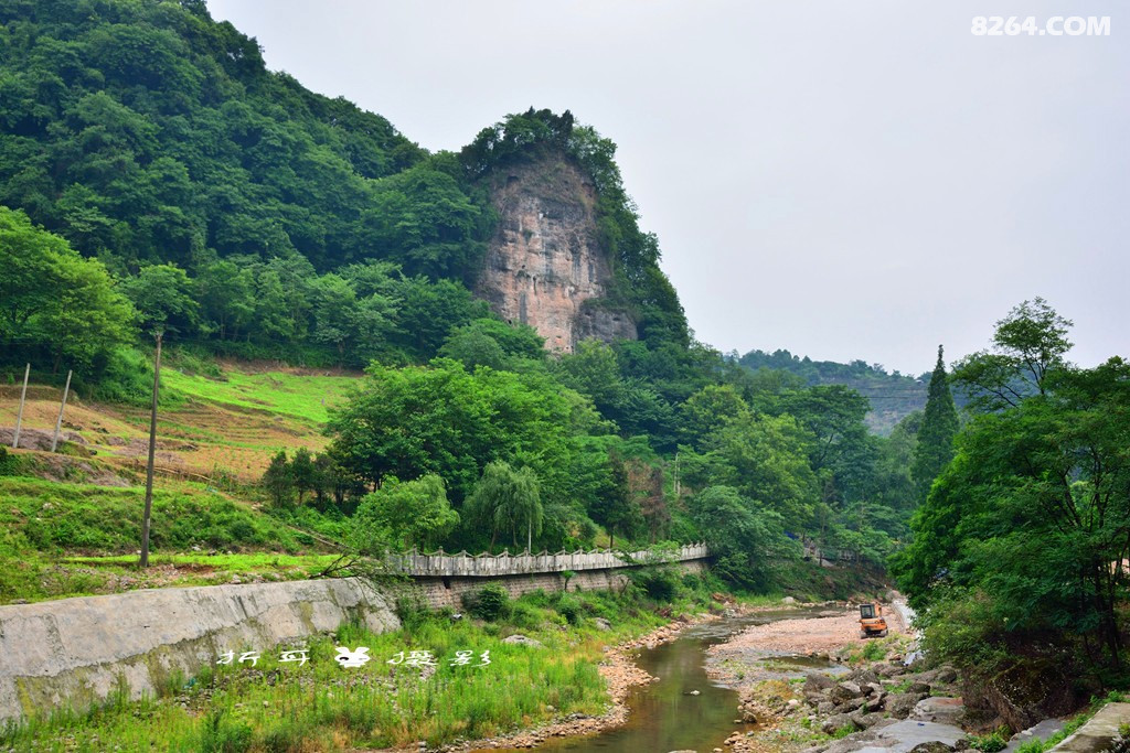 王婆岩2.jpg