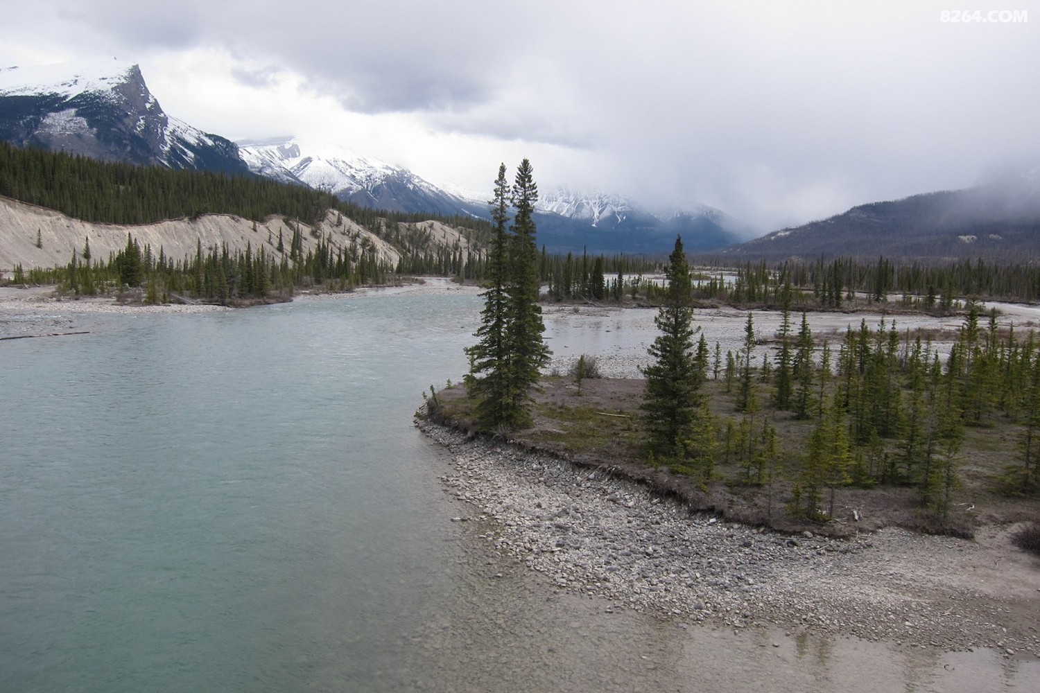 Athabasca river.jpg