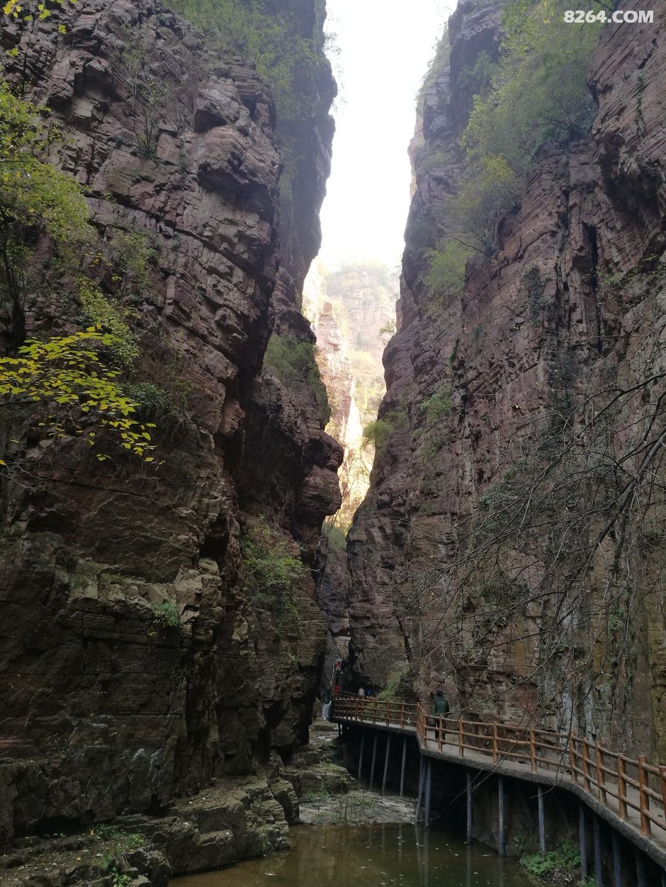 渑池黄河丹霞,天坑地缝 - 文章 - 8264户外
