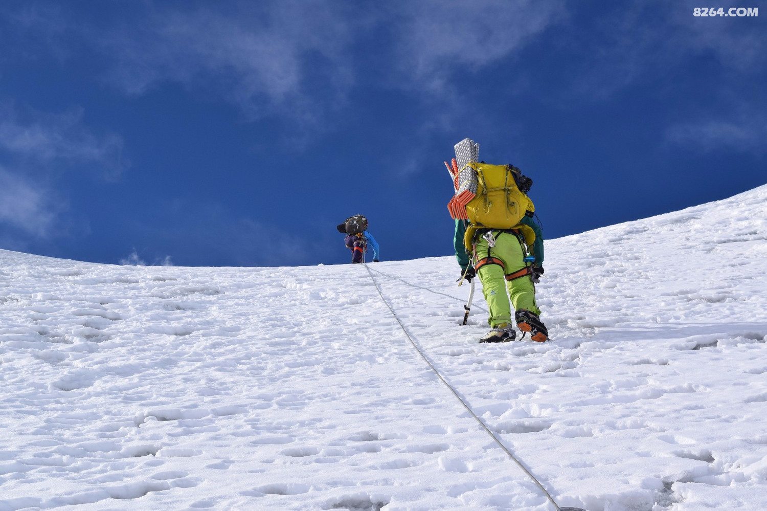中山峰丨四川第二高峰攀登记行走在冰川天堂