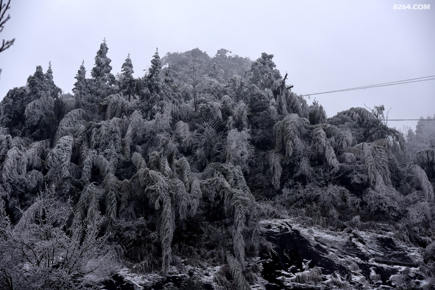 建宁县高峰古道及雄瀑的冰雪世界