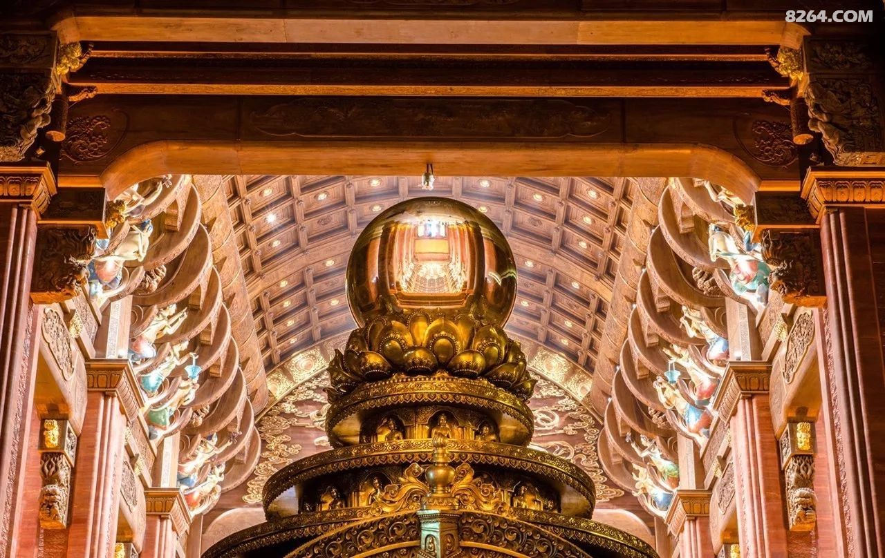 《地涌宝塔》,声,景,情的糅合,变幻庄严.