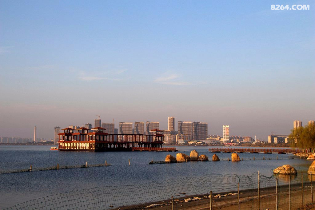 游九江八里湖海韵沙滩