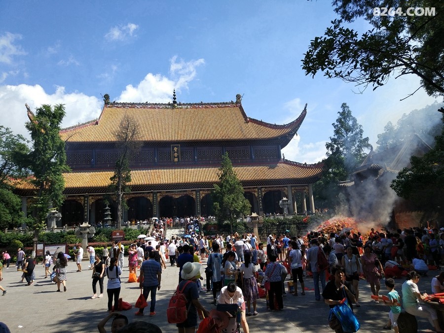 南岳衡山烧香拜佛旅游最详细攻略游记最完整出行指南