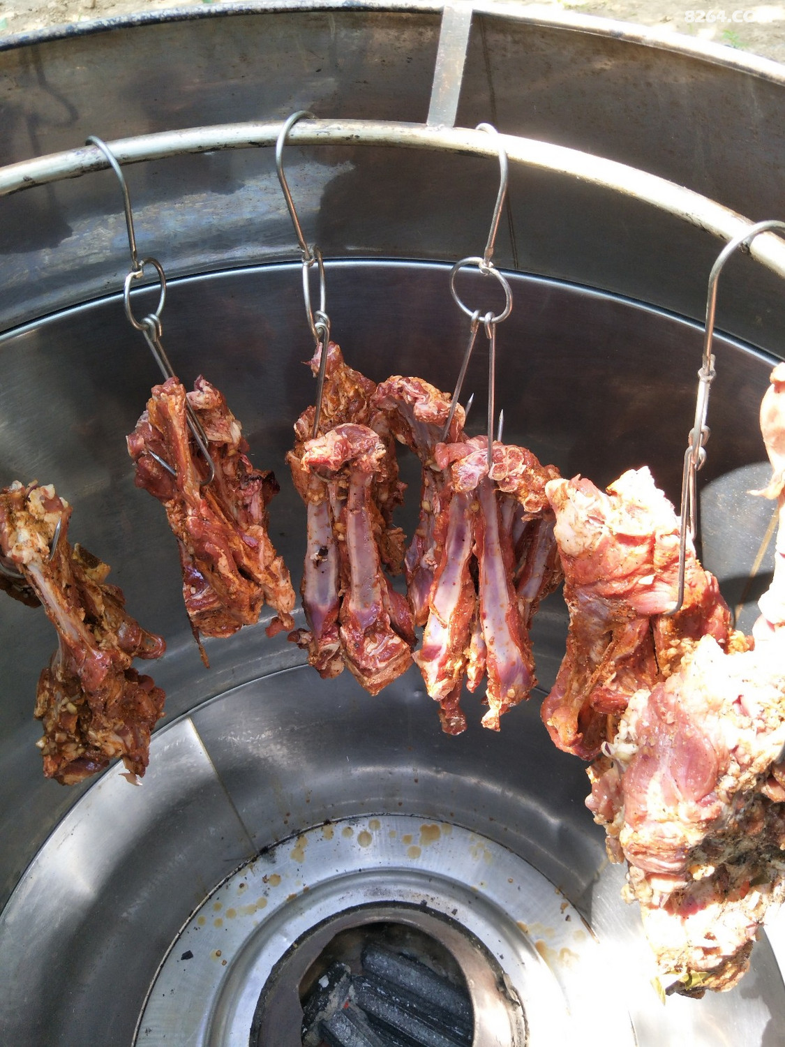 采摘樱桃露营吊炉羊排大腰子