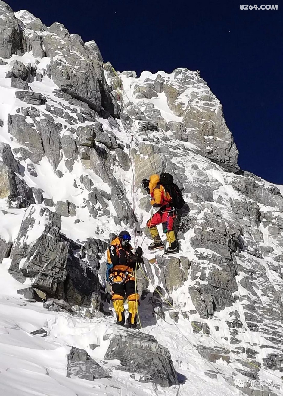 【登顶珠穆朗玛峰二周年纪】(2)天梯:珠峰北坡三级台阶