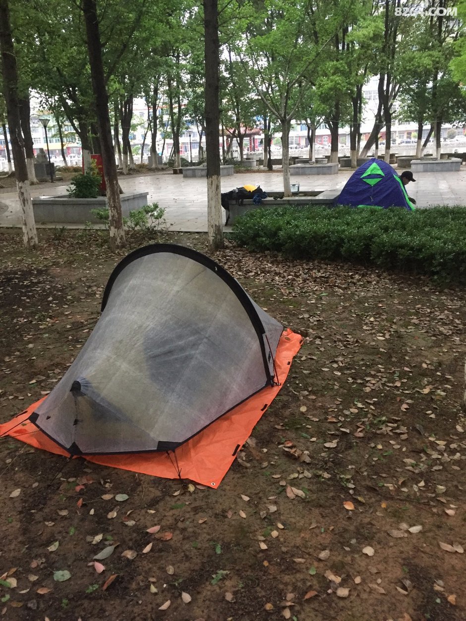 新手提问我的粗苯帐篷撕裂开了该怎么处理好呢