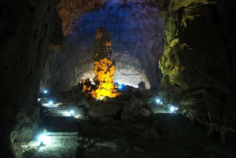 广西乐业穿洞天坑开放啦天使之吻奇观再现等你来邂逅