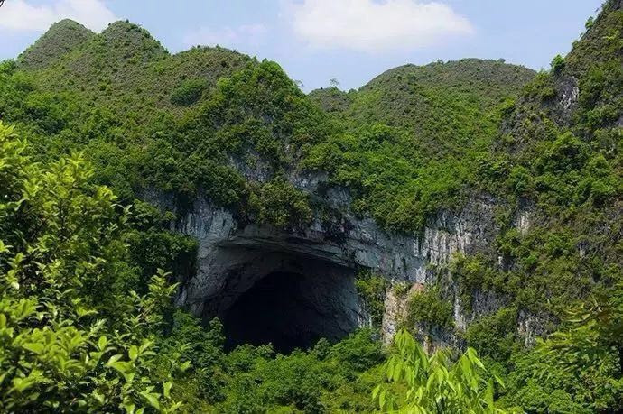 广西乐业穿洞天坑开放啦天使之吻奇观再现等你来邂逅