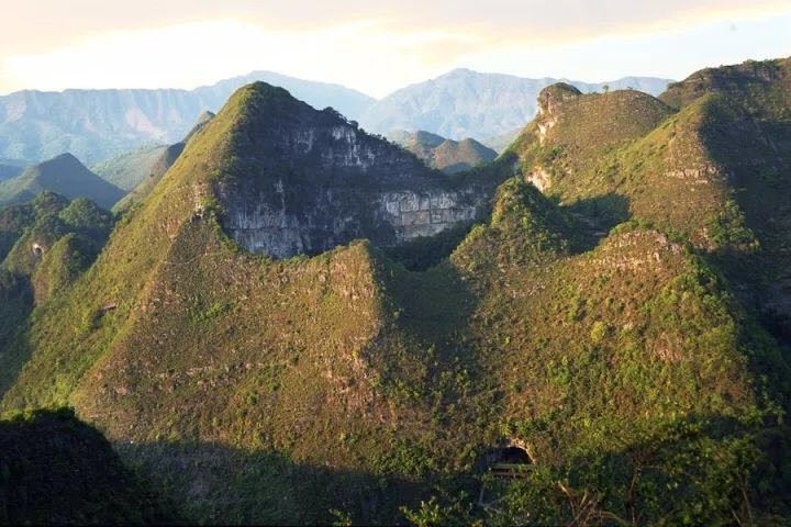 广西乐业穿洞天坑开放啦天使之吻奇观再现等你来邂逅