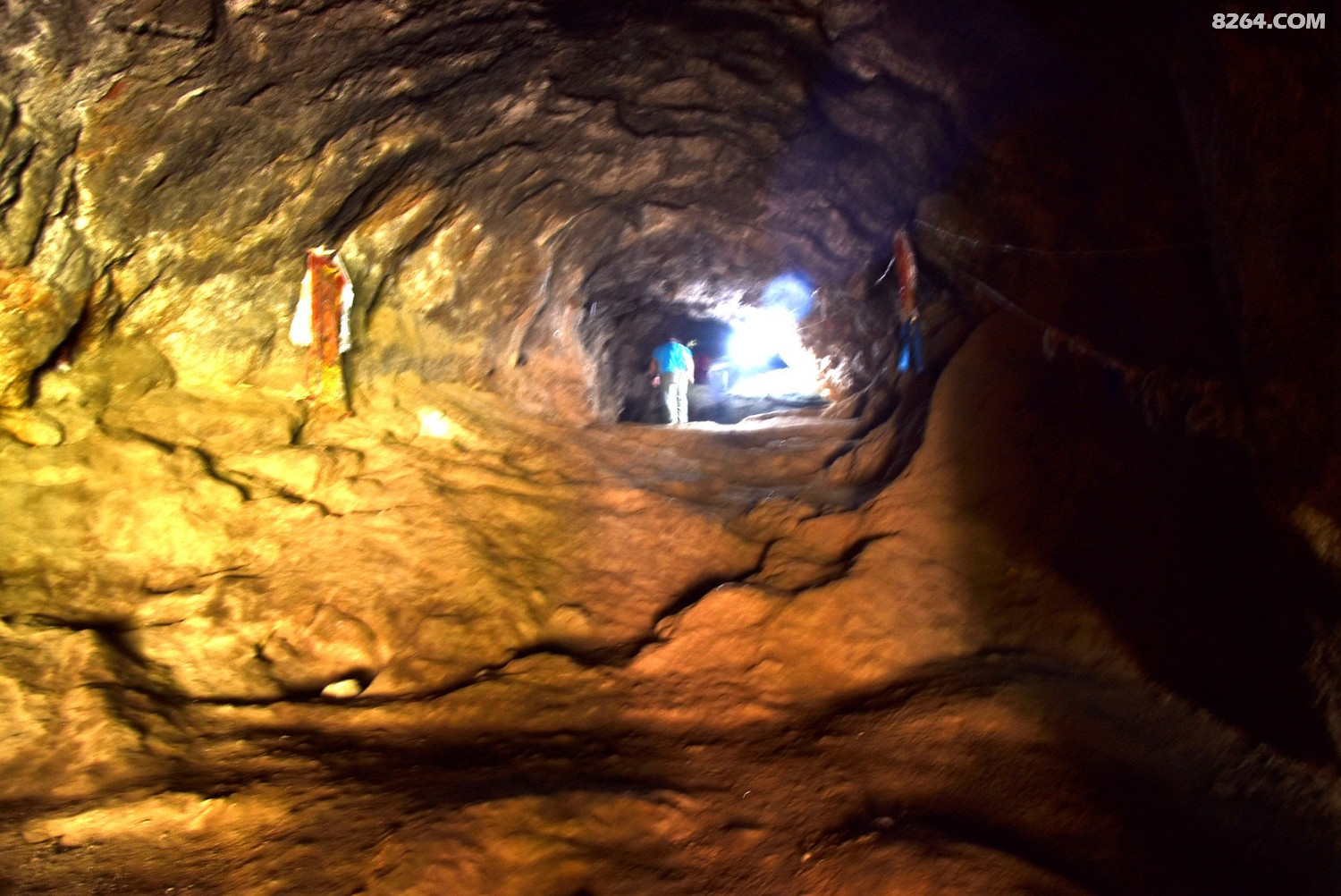 甘加秘境白石崖溶洞及周边风光
