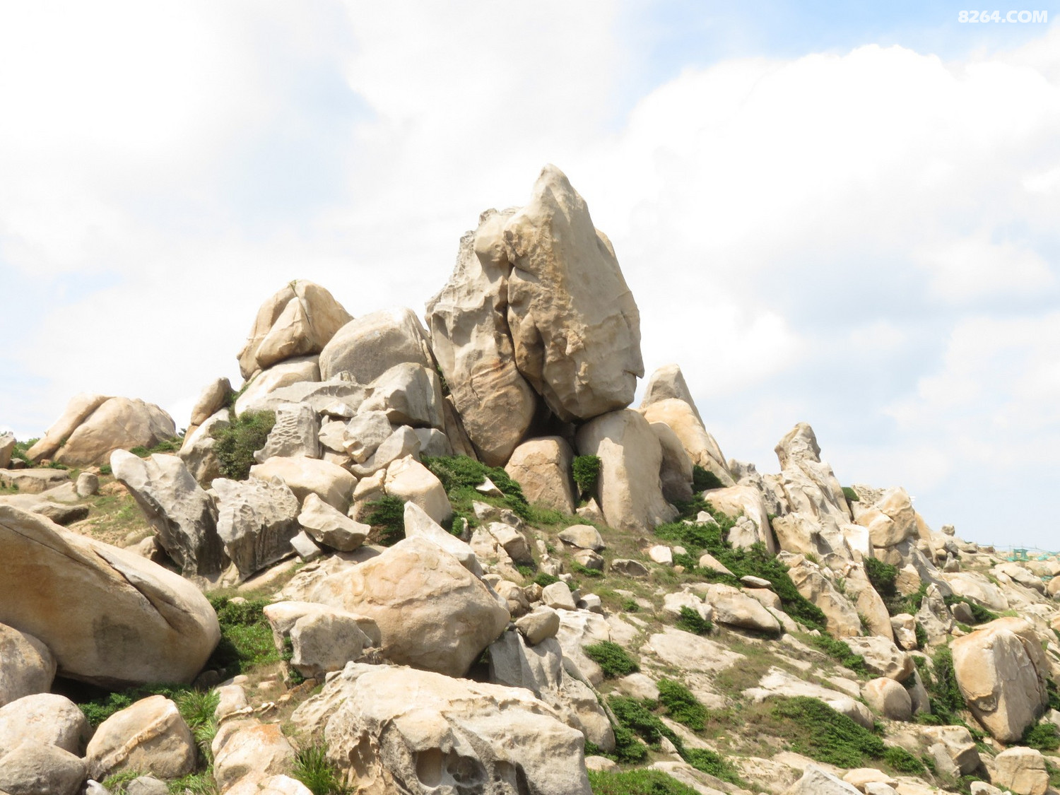 中秋节我和朋友来到平潭寻找破石户屿