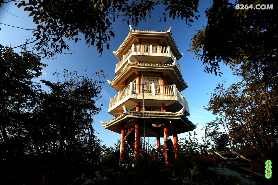 龙山万宝山野营的好地方