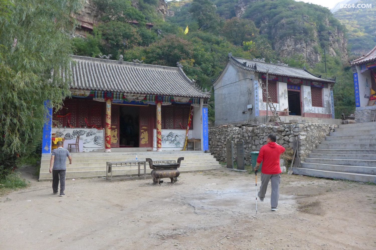 探访唐县白草寺三仙洞