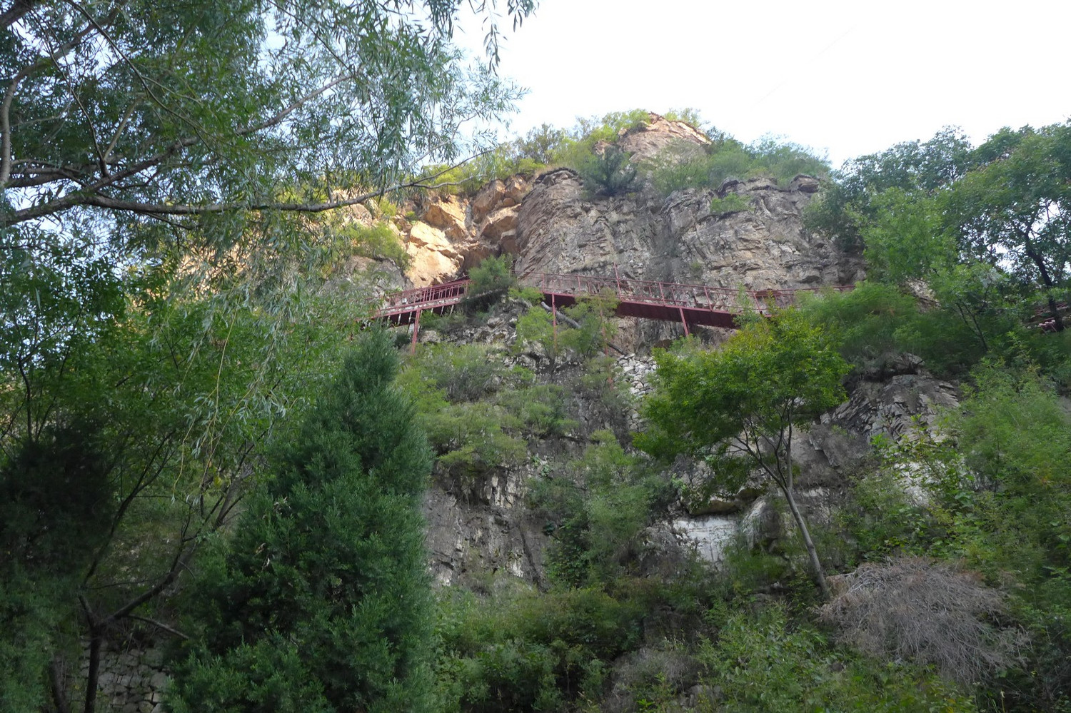 探访唐县白草寺三仙洞