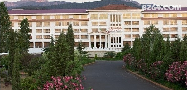 Astara-Espinas-Hotel-1.jpg
