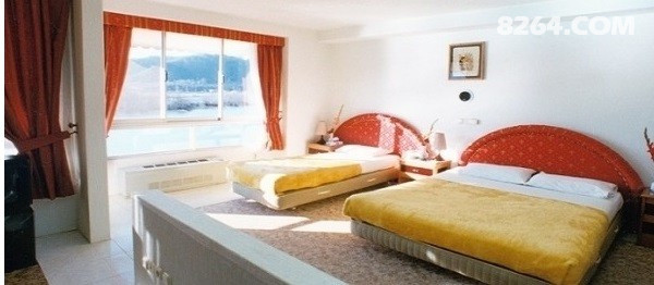 Astara-Espinas-Hotel-2.jpg