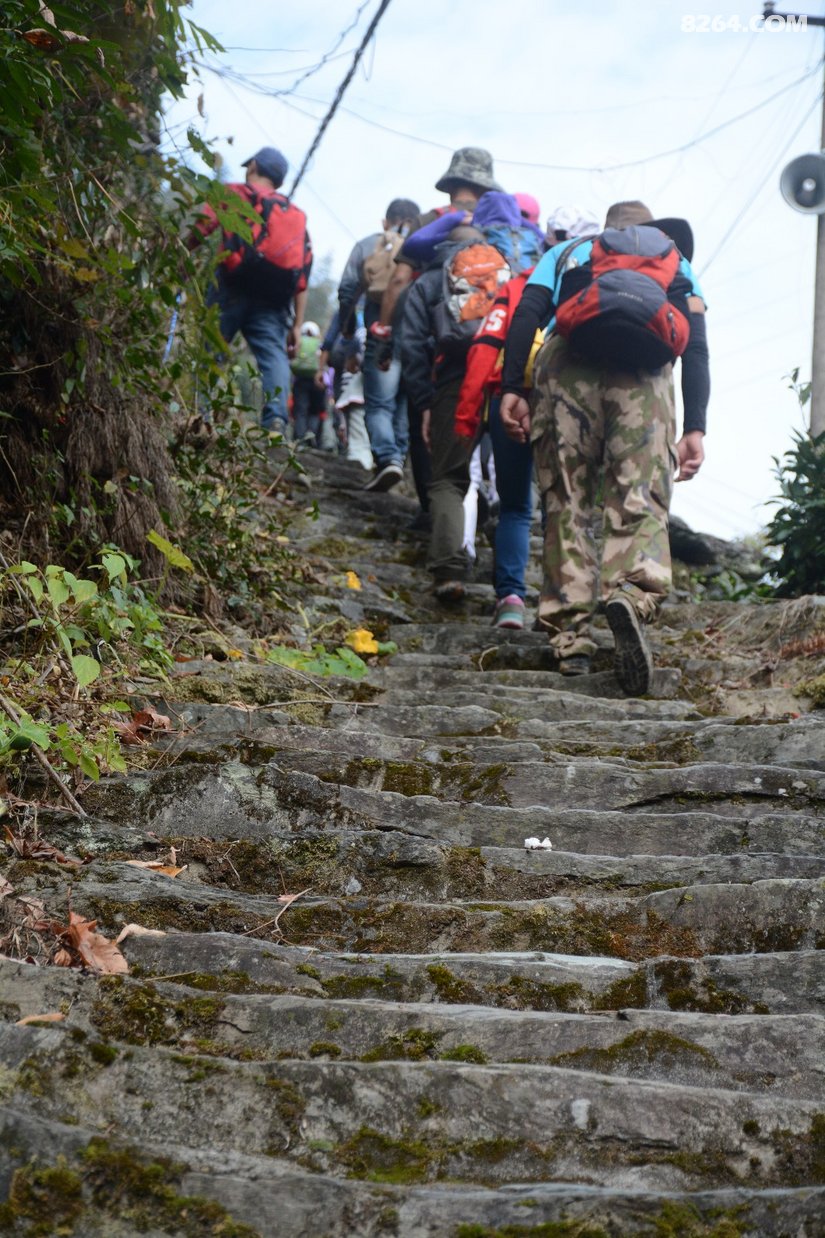 行摄歙县蜈蚣岭感受愚公移山坚韧不拔精神