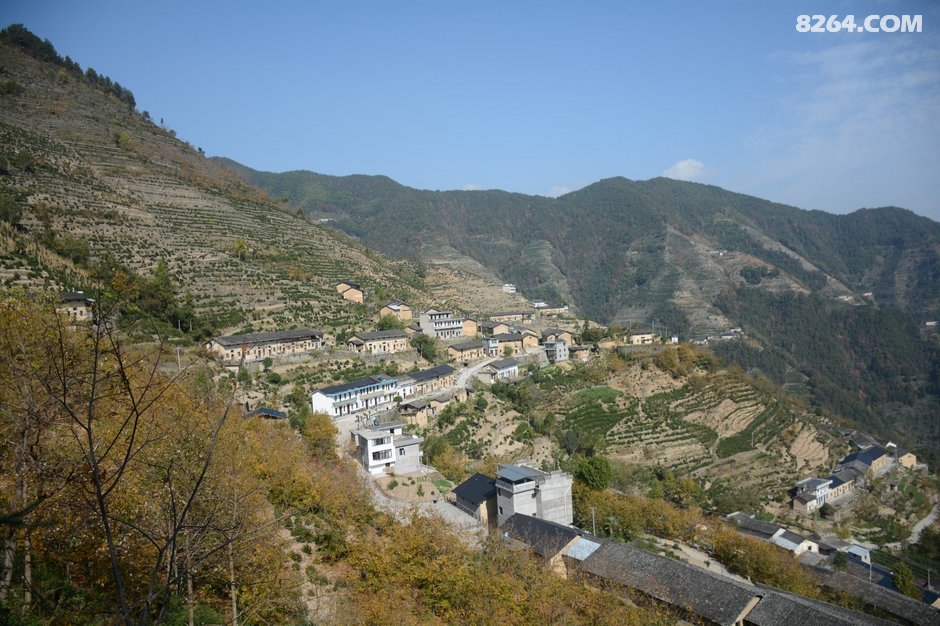 行摄歙县蜈蚣岭感受愚公移山坚韧不拔精神